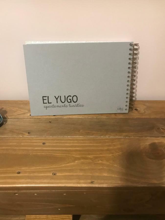 Apartamento Turistico “El Yugo” Аргедас Екстериор снимка