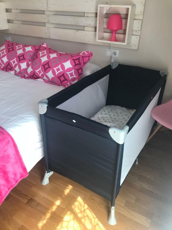 Apartamento Turistico “El Yugo” Аргедас Екстериор снимка